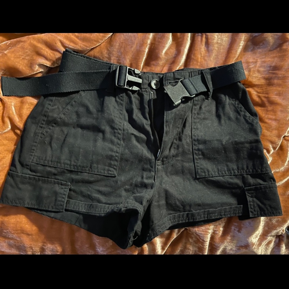 Forever 21 cargo shorts with buckle